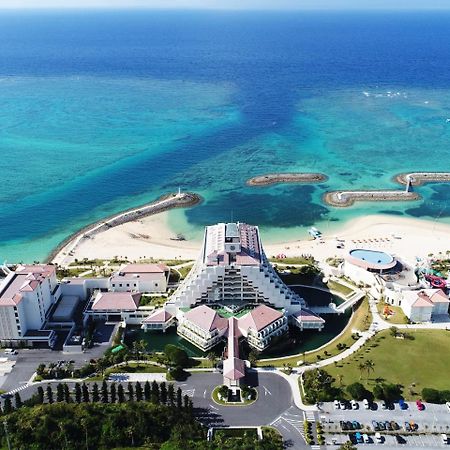 Sheraton Okinawa Sunmarina Resort Onna Dış mekan fotoğraf