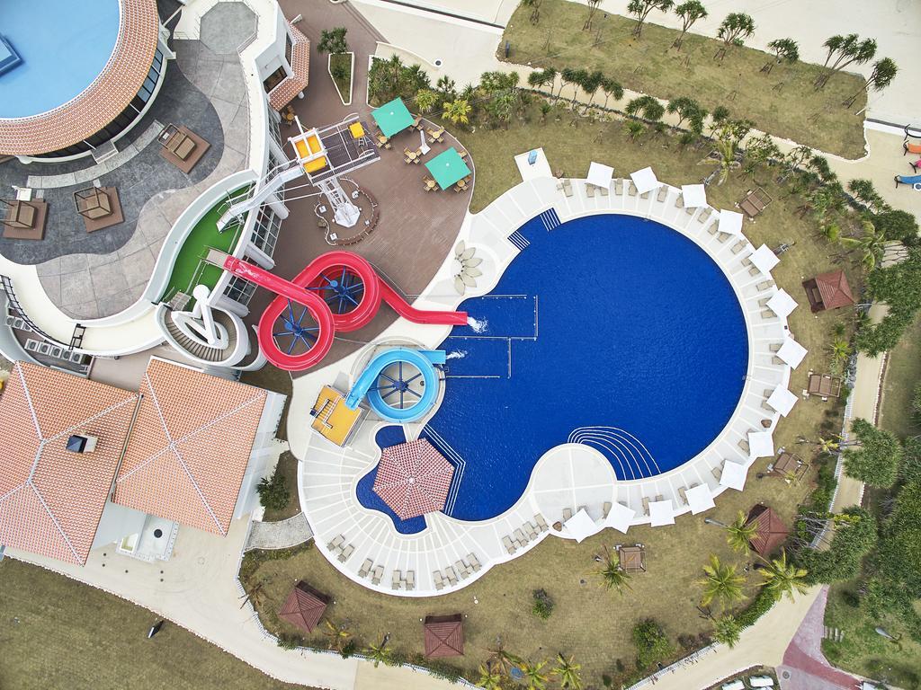 Sheraton Okinawa Sunmarina Resort Onna Dış mekan fotoğraf