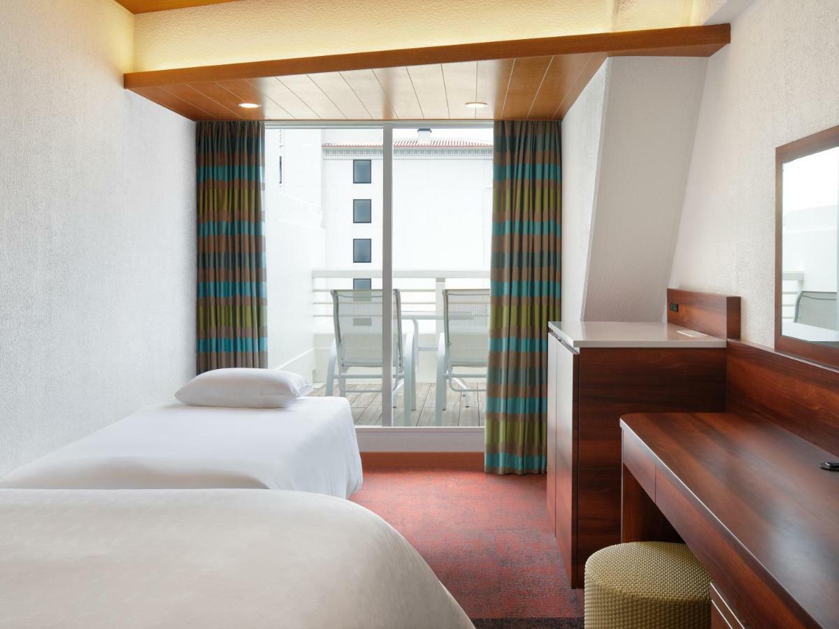 Sheraton Okinawa Sunmarina Resort Onna Dış mekan fotoğraf