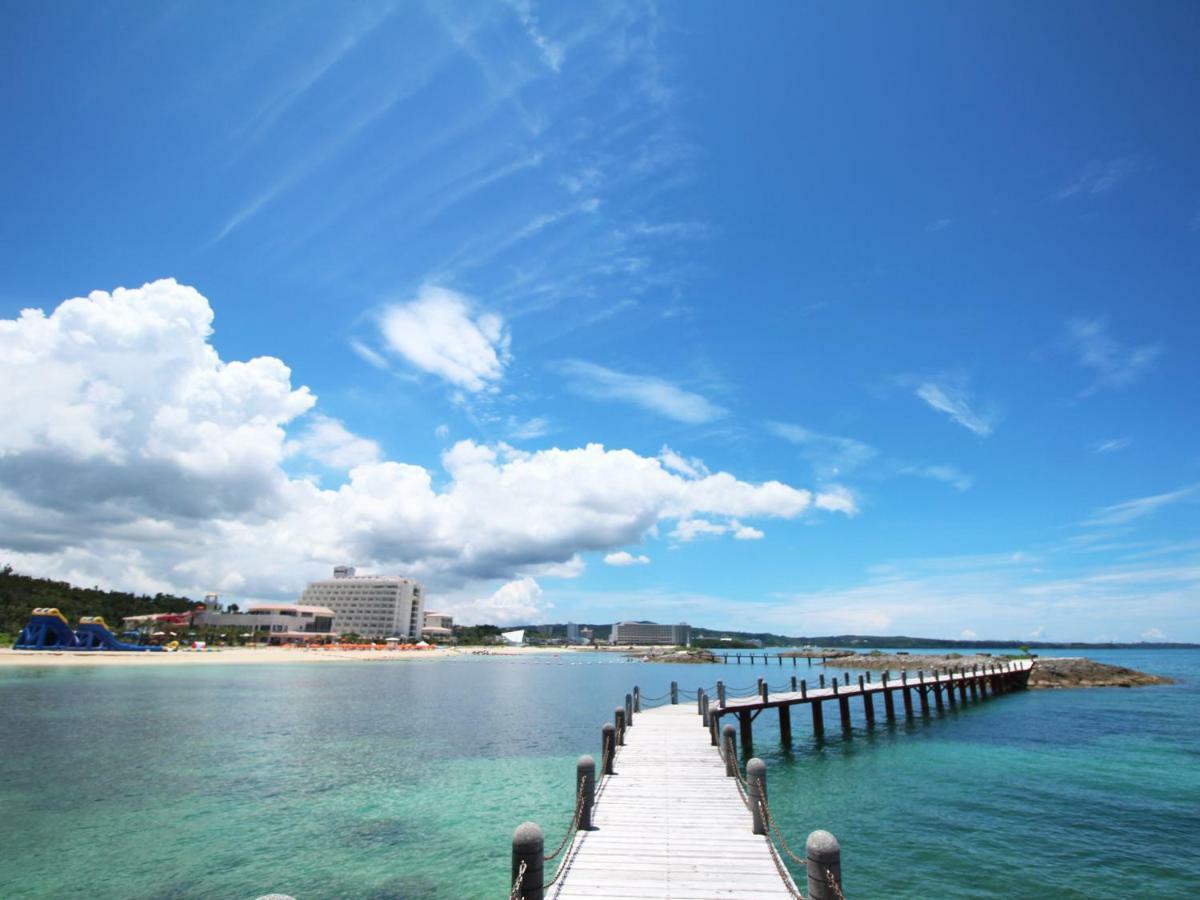 Sheraton Okinawa Sunmarina Resort Onna Dış mekan fotoğraf