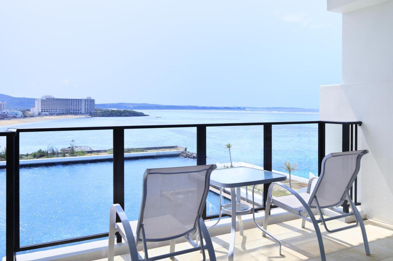 Sheraton Okinawa Sunmarina Resort Onna Dış mekan fotoğraf