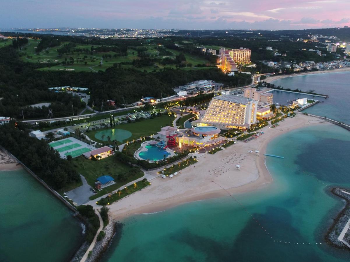 Sheraton Okinawa Sunmarina Resort Onna Dış mekan fotoğraf