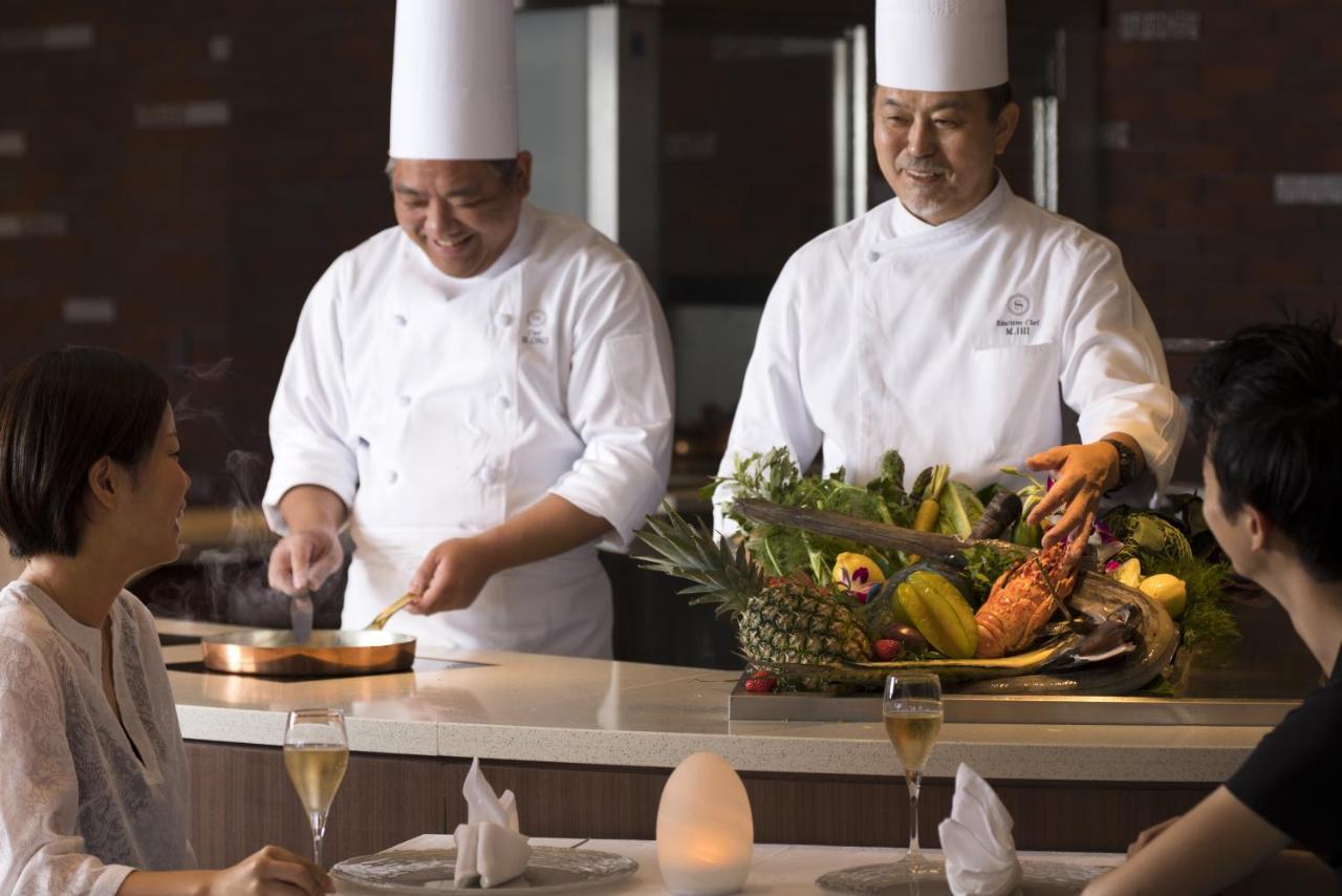Sheraton Okinawa Sunmarina Resort Onna Dış mekan fotoğraf